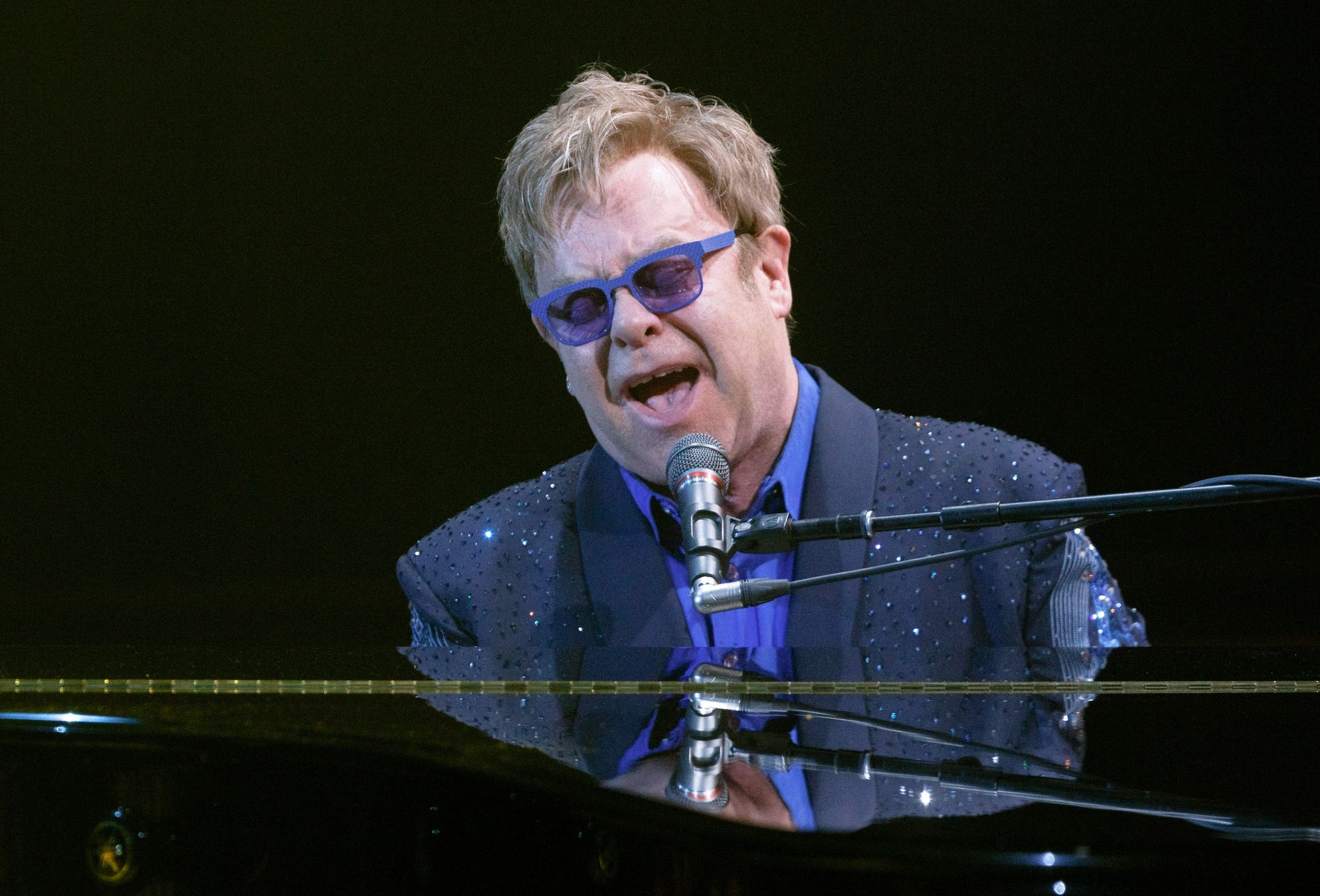 Von Elton John bis Céline Dion – Stars helfen Ukraine