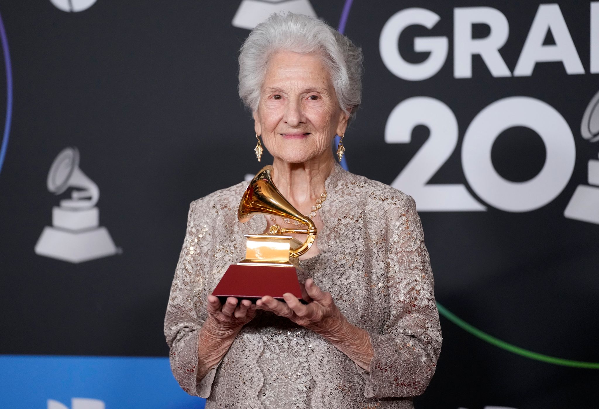 95-Jährige «beste neue Künstlerin» bei Latin Grammys