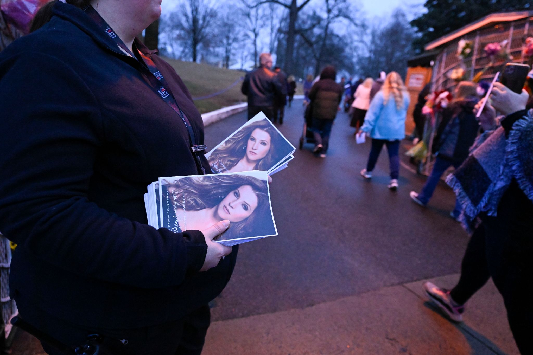 Öffentliche Trauerfeier für Lisa Marie Presley in Graceland