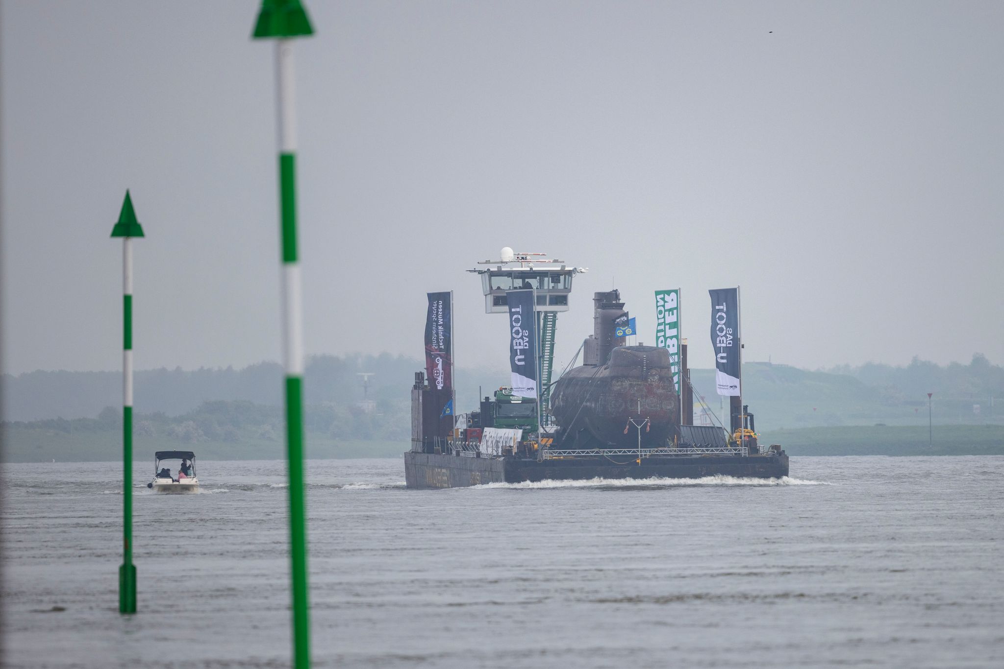 Ausgemustertes U-Boot in Speyer angekommen