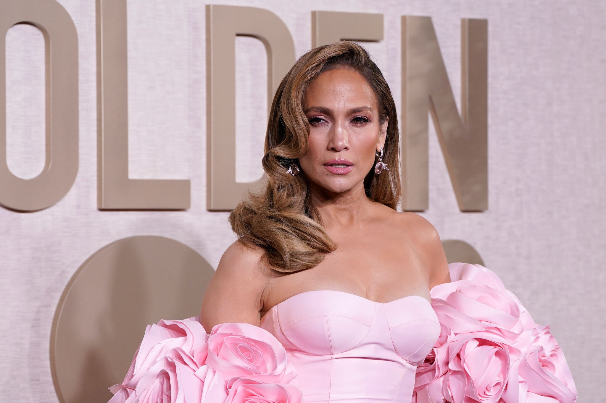 Video: Jennifer Lopez blickt humorvoll auf frühere Ehen