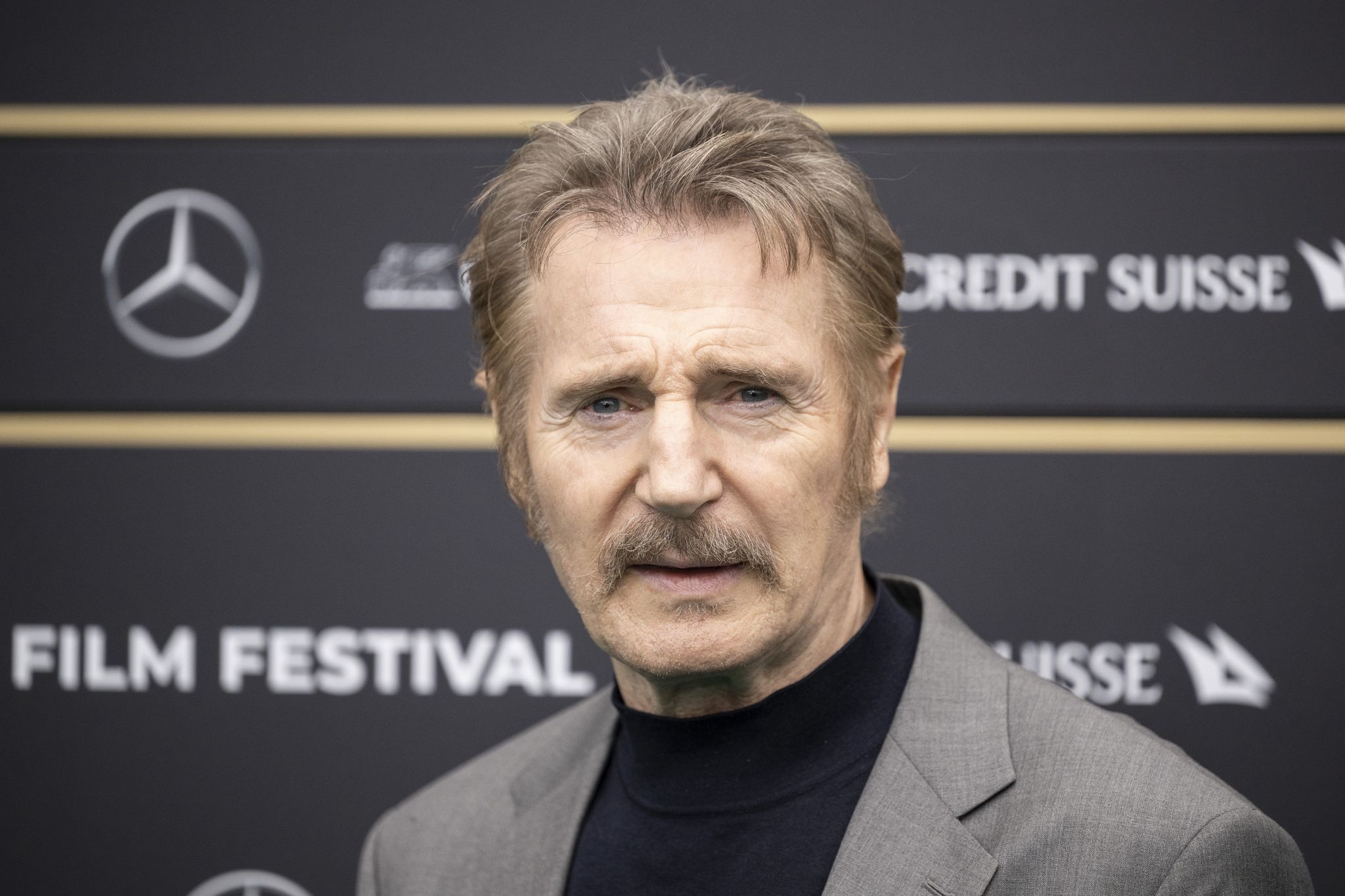 Liam Neeson dreht in Australien – Set in Nepal verwandelt