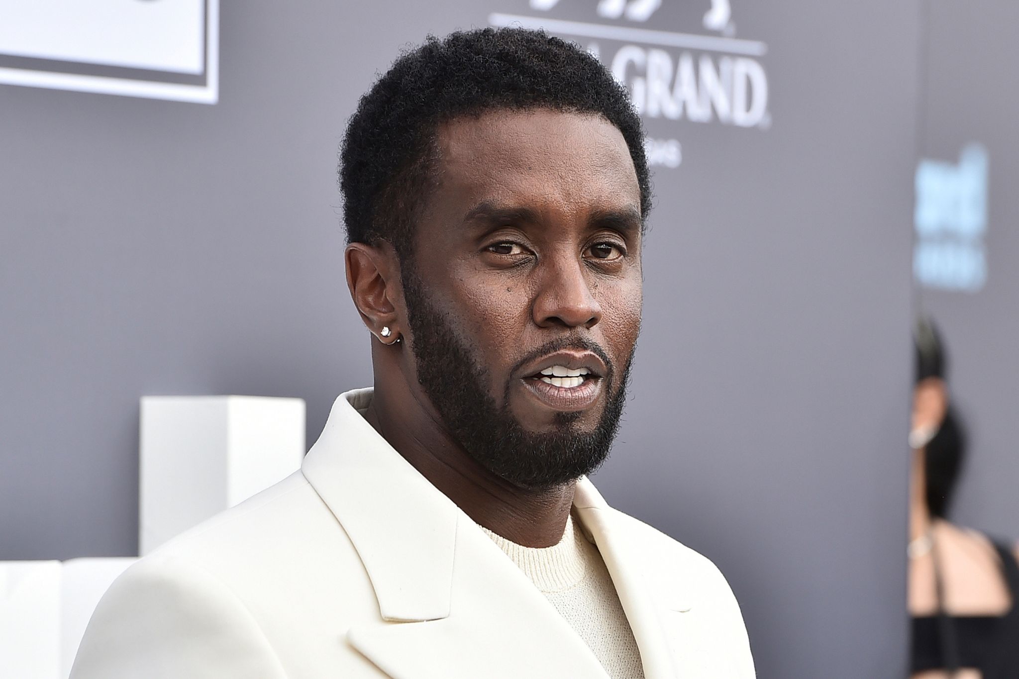 Sean «Diddy» Combs entschuldigt sich für Angriff