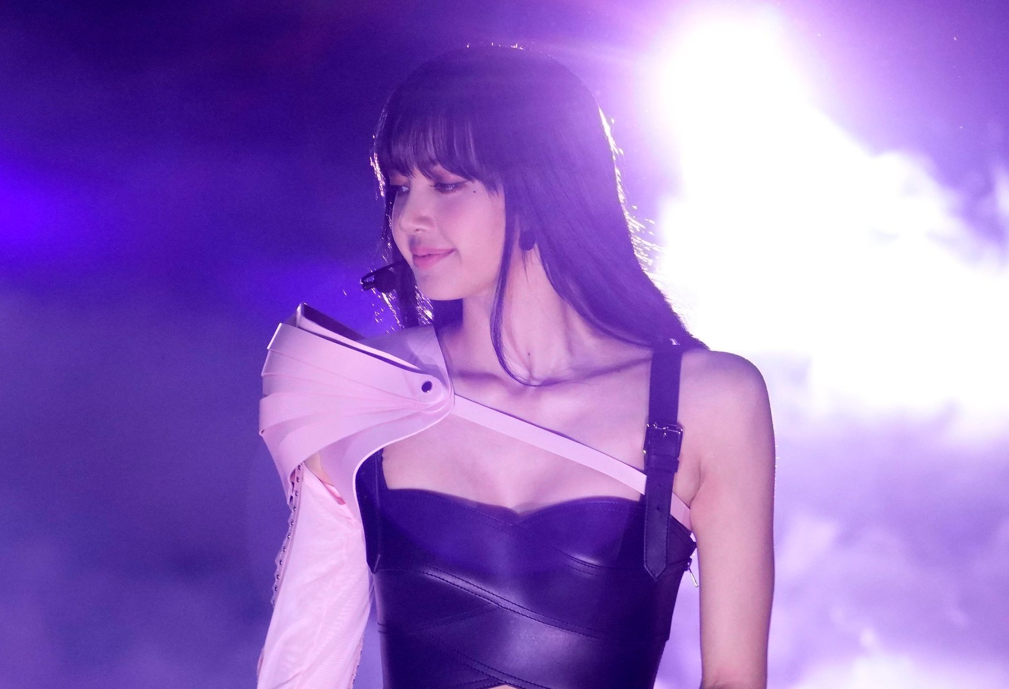 Lisa von Blackpink erobert das Internet im Sturm