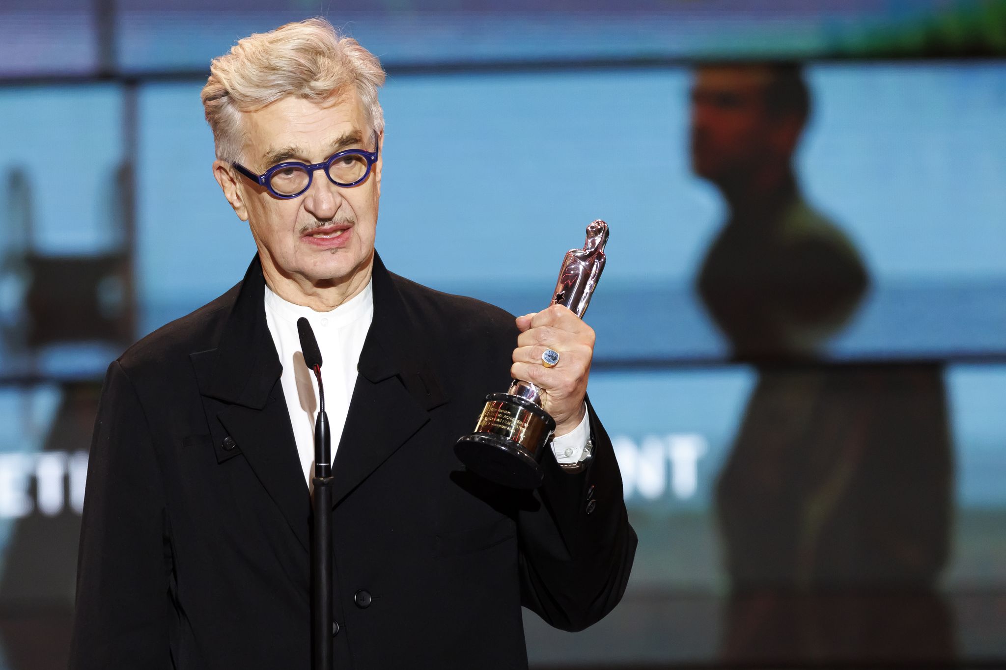 Wenders beim Europäischen Filmpreis für Lebenswerk geehrt