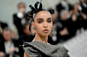 FKA Twigs erhält Aenne-Burda-Award für innovative Kunst