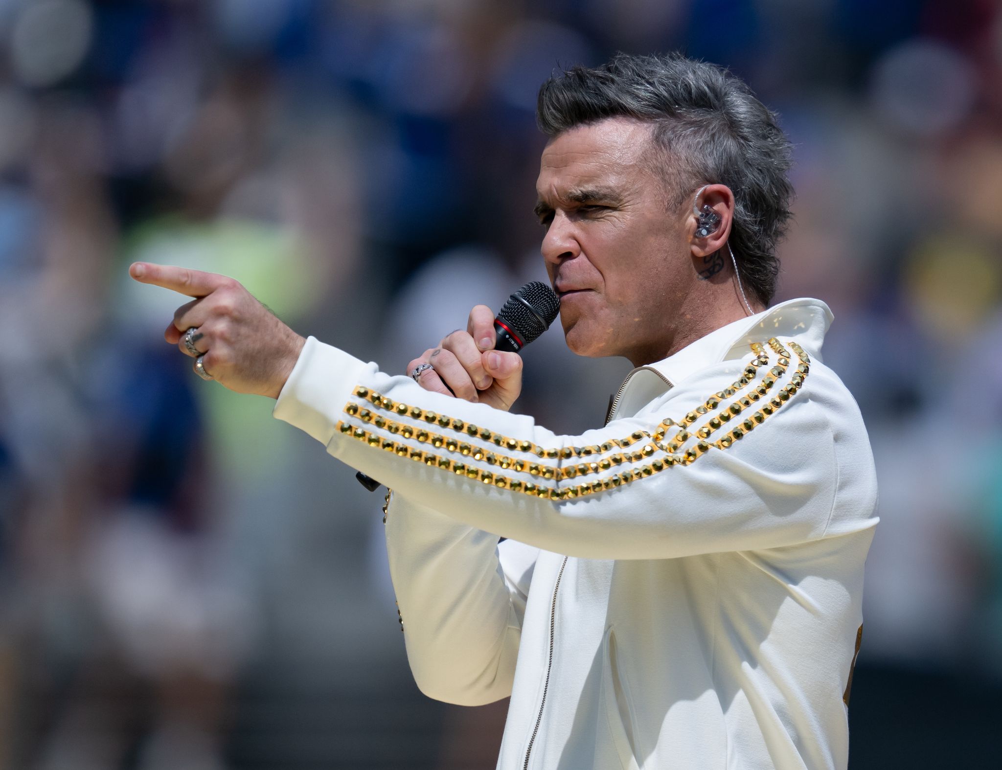 Robbie Williams überrascht mit früher Album-Veröffentlichung
